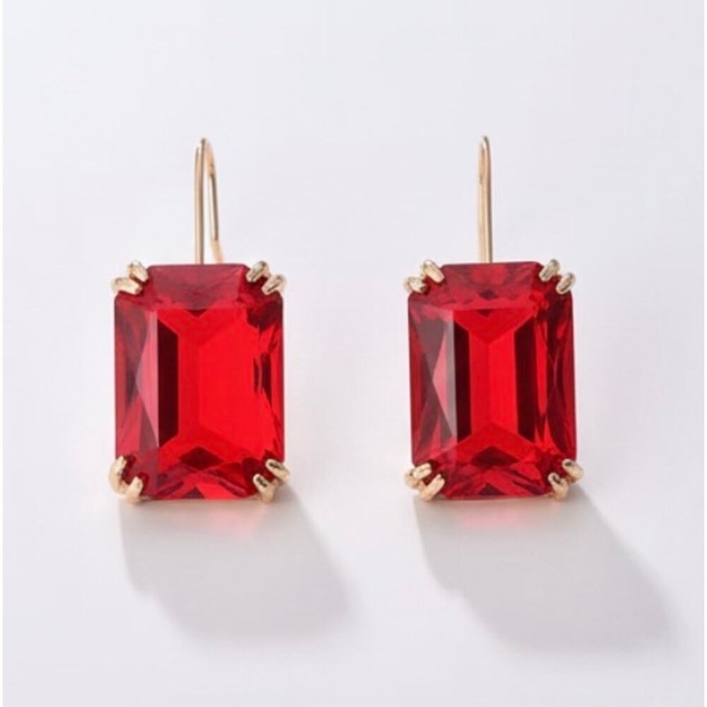 Anthropologie small red and gold vintage inspired drop earrings